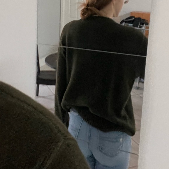 Tommy Hilfiger Sweater - Picture 2 of 4